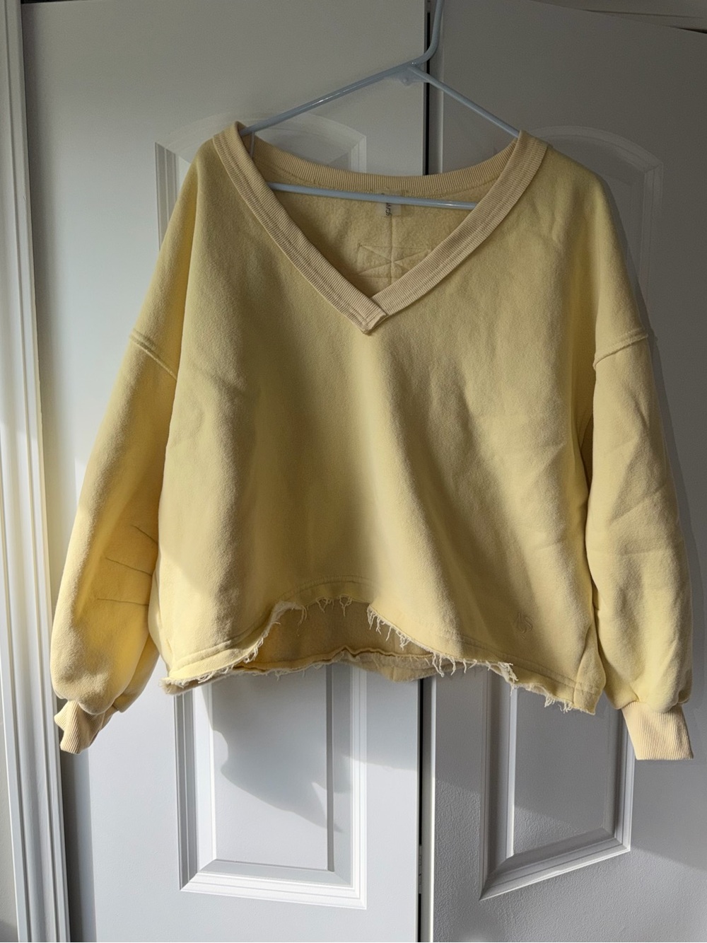 AS Cropped V-Neck Distressed Sweater – Yellow